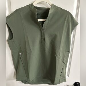 FIGS Moss Rafaela Scrub Top